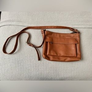 Universal Thread Crossbody Bag